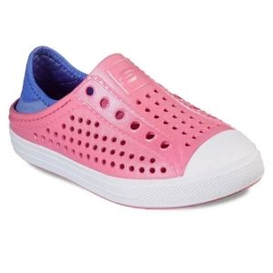 NWT Skechers Cali Gear Slip-On Perforated Waterproof Shoes